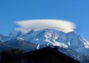 mont blanc, mountain, snow-4942016.jpg